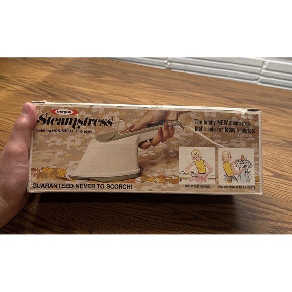 Vintage Osrow Steamstress‎ Lightweight Steamer 1970's In Org. Box - Picture 1 of 14